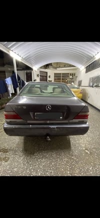 مرسيدس شبح موديل ١٩٩١ رقم شمالي انكليزي كير ومحرك بطه سعرها ٣٨ورقه مكا...