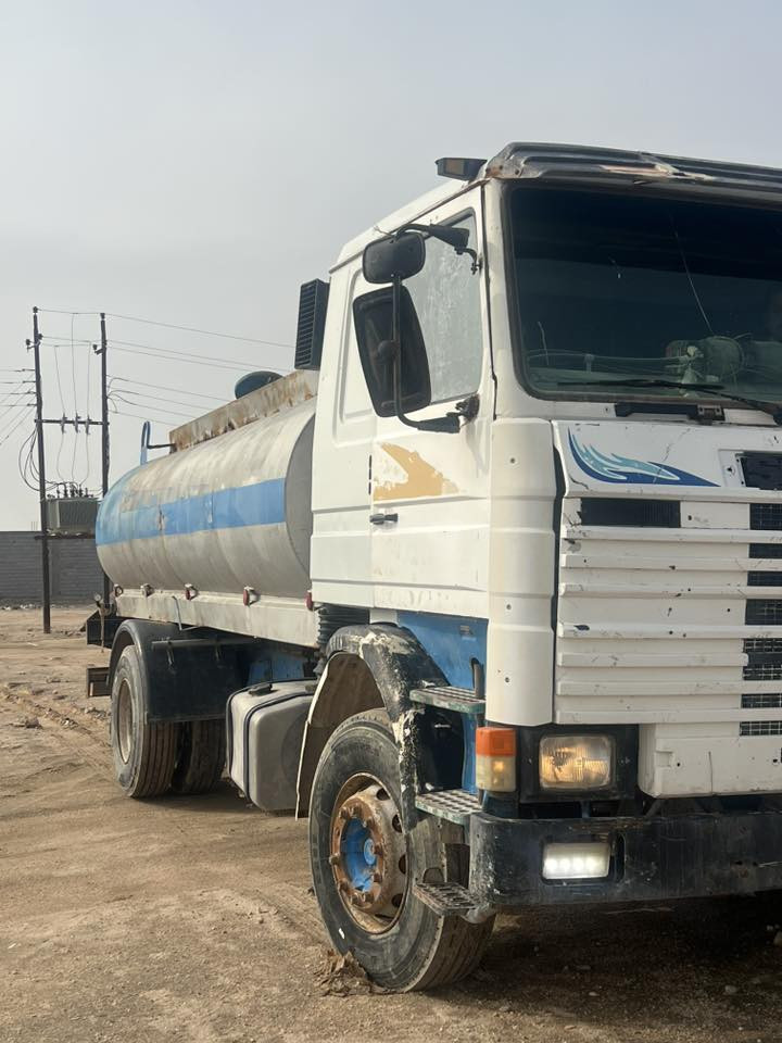 سلام عليكم سكانيه 113 كاورين مكينه كفاله سياره كلش حلوه شاصي كفاله باج بطن تبريد ثلج كهربايات كله شغاله كير 5+5 كشنات كله هوه تانكي ستوني مشتغله دبل شاصي وفرشه جديده وقواطع طخم تاير باتريات جدد سياره جاهزه العمل سنويه 2028 جديده رقم ذي قار (130) وبيه مجال (***********)
