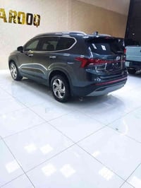 سنتافي موديل 2023    لون رصاصي رمادي وارد امريكي السياره    مرقمة بغدا...