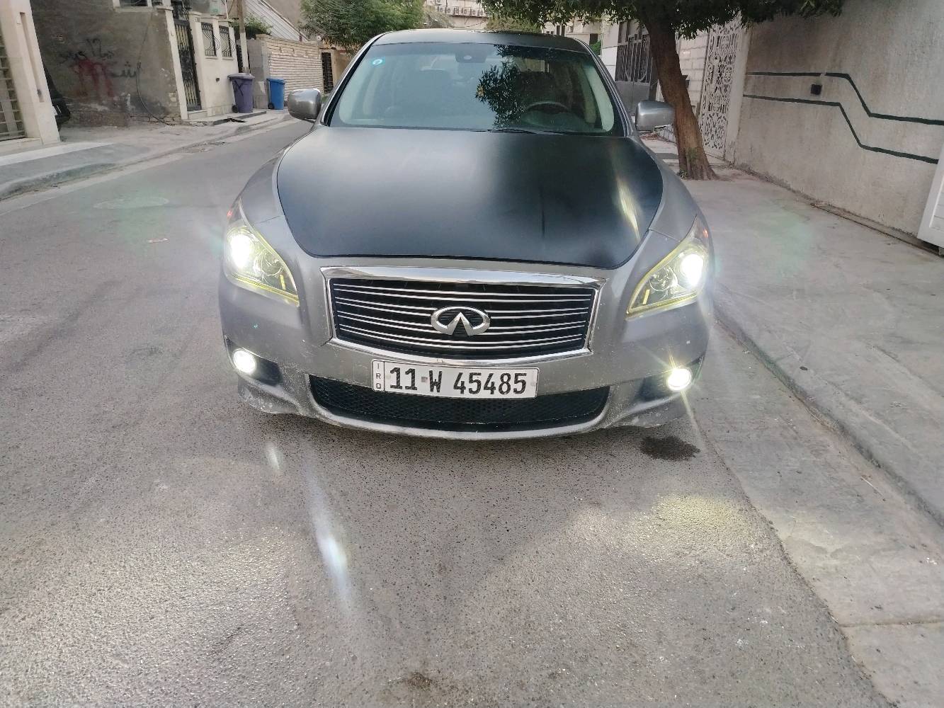 للبيع انفنتي M37 2013
رقم بغداد الجديد بأاسمي 
السياره وارد امريكي بدون غرق بدون  حادث بدون ايرباك  فقط سرقة قطع وشادين غير قطع وصابغين السيارة
بصمة
سلايد
مري شفط عند الفتح والغلق  وقلابة عند الرجوع
كشنات جلد وكهرباء وتدفئة وتبريد
خرن كراسي
ستيرن كهرباء وتدفئة
دعامية امامية S
لايتات جدد مع زرع عدسات لايت نهار
تبريد ثلج
بك لايت لد  جديد 
محرك وكير مكفولات
ويل كب تو سايز ١٨ مع زوج تايرات جدد
شاشة اندرويد ابل كار بلي و اندرويد اوتو مع تشغيل الويز وجميع البرامج كامرا دوارة
حساسات خلفية 
 والسيارة وبيها مكانات جاردة
الداخل جديد لوك
بغداد السيدية
***********
السعر ٩٥ وبيها مجال بسيط