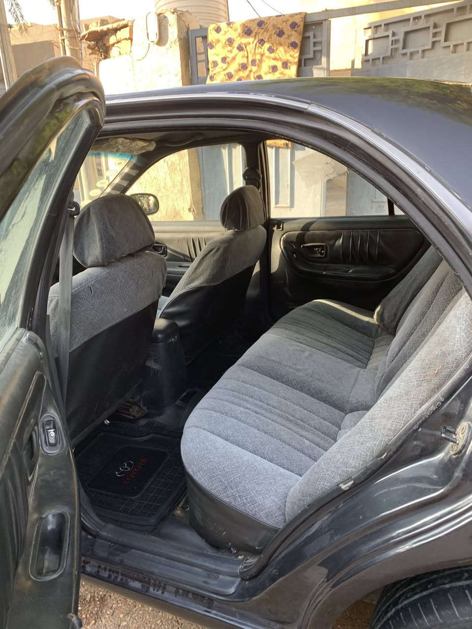 سلام وعليكم عندي سوناته تو للبيع موديل 1994  سياره كهربائيات شغاله سياره نضيفه وحلوه سياره مكينه 2000 
كير عادي سياره  نضيفه كشر ملته يخبل  سياره نفس لي بل صوره تجي وشوفه  سعر سياره  40 وبيه مجال  ***********
