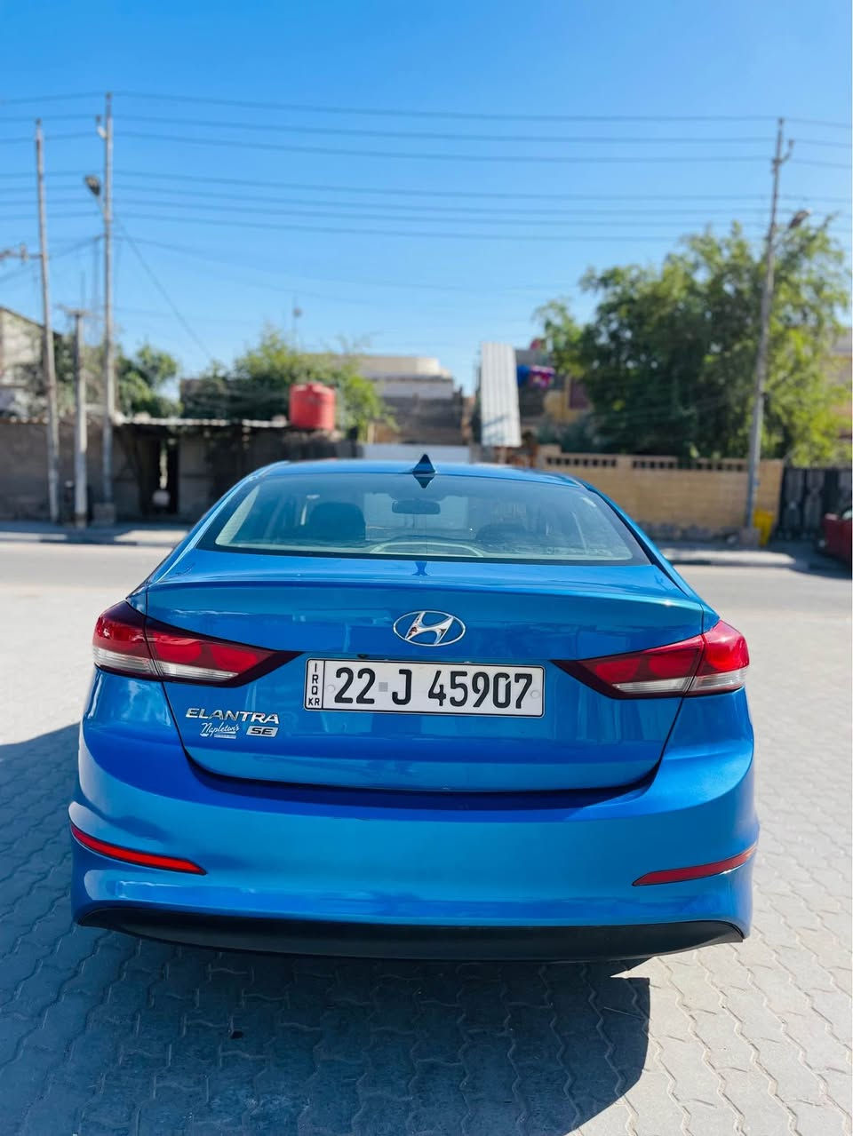 السلام عليكم للبيع النترا موديل 2017 وارد امريكي رقم اربيل دولي سنويه لل 28 تحويل او وكاله شوكت متريد موصفات  SE دواخل لونين تحكم ستيرن شاشه كامره مثبت سرعه كروز محرك 2000 دوش مامفتوح سياره جديده كلش وجاهزه للاخير محرك كير حداده تبريد تدفئه تخم تاير ماكو اي نقص السياره حادثهه من امريكا مدكر ايمن وبتب وبلعراق نصبغت حزام اثر شخوط مابيهه اي ضربه داخليه  باقي السياره مابي شي وترايك وين متريد السعر 104 وهاذا رقم صاحبهه مكاني بصره *********** البصرة, العراق
