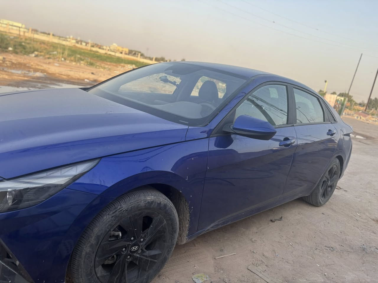 السلام عليكم النترا 2023 وارد أمريكي محرك 2000 ماشيه 16 الف ميل حادثها كما موضح بالصور مواصفات sel نص فول ما مرقمة تترقم اي محافظة سيارة حلوة ما بيها اي نقص السعر اقل من السوك مكان السيارة النجف رقم تلفون ***********
