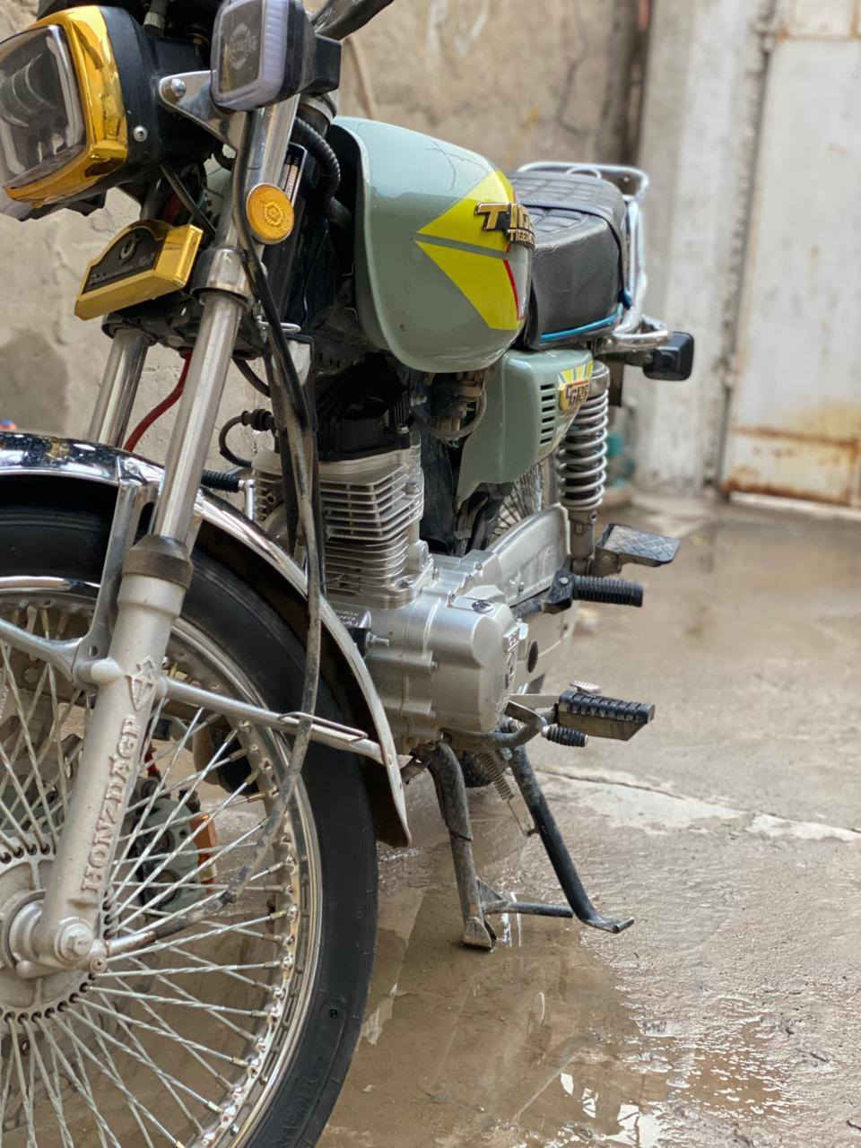 سلام عليكم تايكر للبيع موديل 2025
جديده مال وكيل استعمال شهرين بريطاني مو سونك
سعر مناسب تفاصيل خاص فقط الشراي يتواصل
*********** واتساب متواجد فقط واتساب
