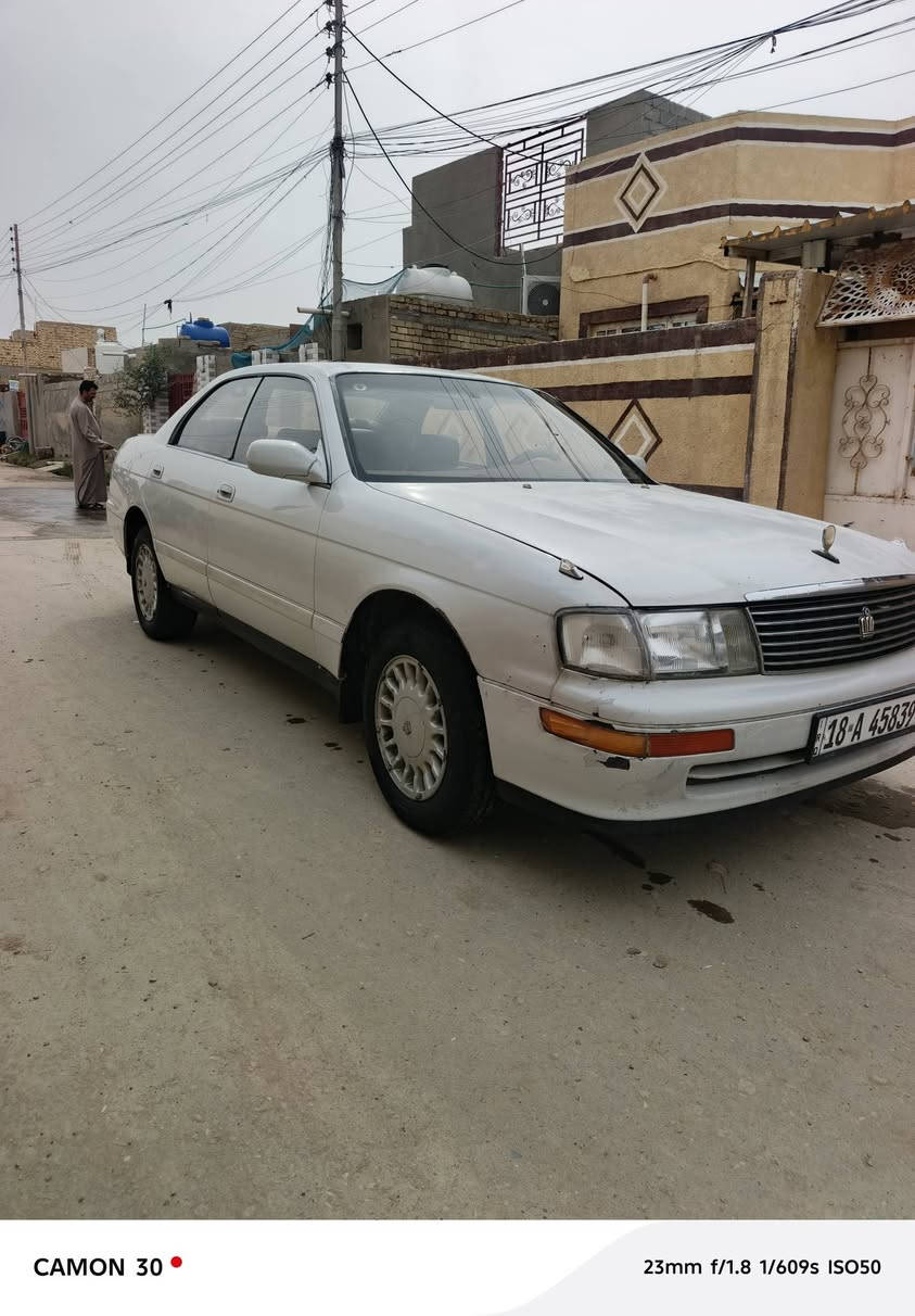 السلام عليكم سياره بطه لولواي كفاله عامه من كلشي من صبغ بارد ظربه كص رقم بابل انكليزي سنويه جديده بسمي  حدايه جديده تخم تاير تبريد شغال مكينه وكير 2500 ديلكو غرفه جديده كهربائيات كله شغال دشبول منظومة تبريد راس الثور سياره جاهزه من كلشي  السعر ٦٠ وبيه مجال العنوان ذي قار قظاء الفجر  تلفون ***********
