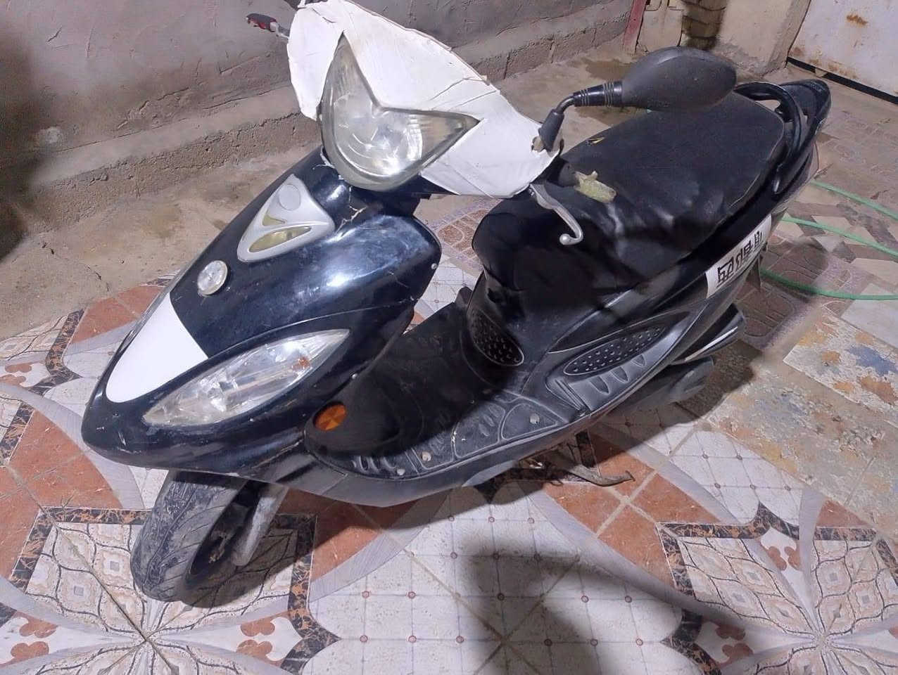 مكلف بالنشر دراجه كامكو البيع موديل 2013 دراجه خير من الله مفتوحه  ب 550 وبيه مجال تفاصيل اتصل عل رقم وبيك خير ودالل***********
