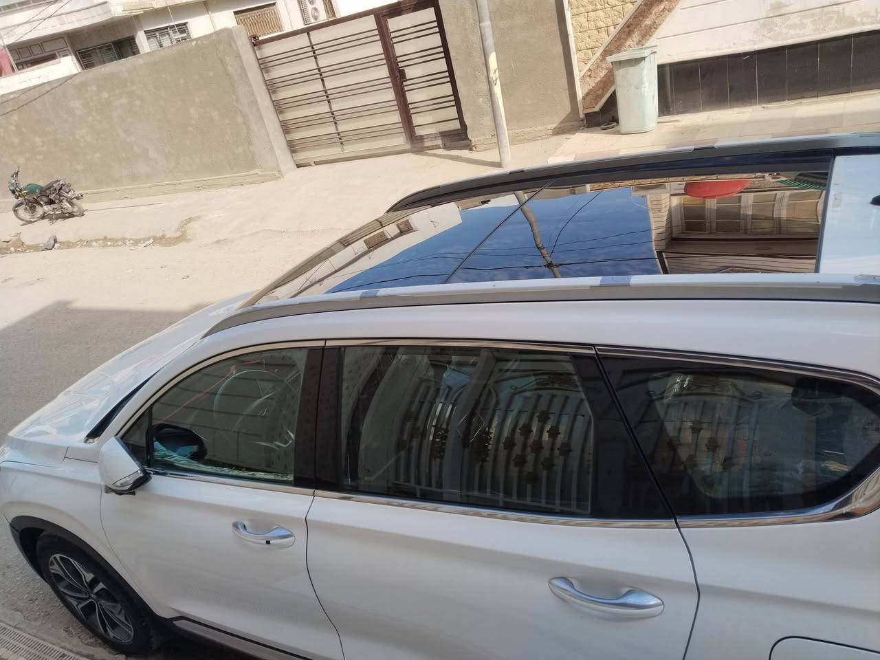 سنتافي 2019
6سلندر 
محرك3.5
7راكب
كشن كربائي 
باناروما 
وارد خليجي 
طخه چاملغ الايمن معدل على البارد والباقي مكفول
بصمه عدد 2
ماشيه 55الف رقم بغداد تحويل ثاني يوم 
المكان بابل قضاء القاسم
للأستفسار الرقم ***********
