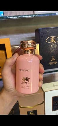 عطر سكسي نايت من شركة فرانسس كولكشن  عطر نسائي يأتي بحجم ١٠٠ مل جميل ج...