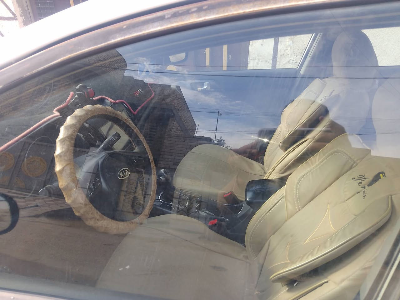 سيراتو 11 اربيل بيه أقل الحزام
للبيع او المراوس السعر 92 بأسم كردي كير مكينه كفالة تبريد ضعيف النجف المناذرة 
***********
