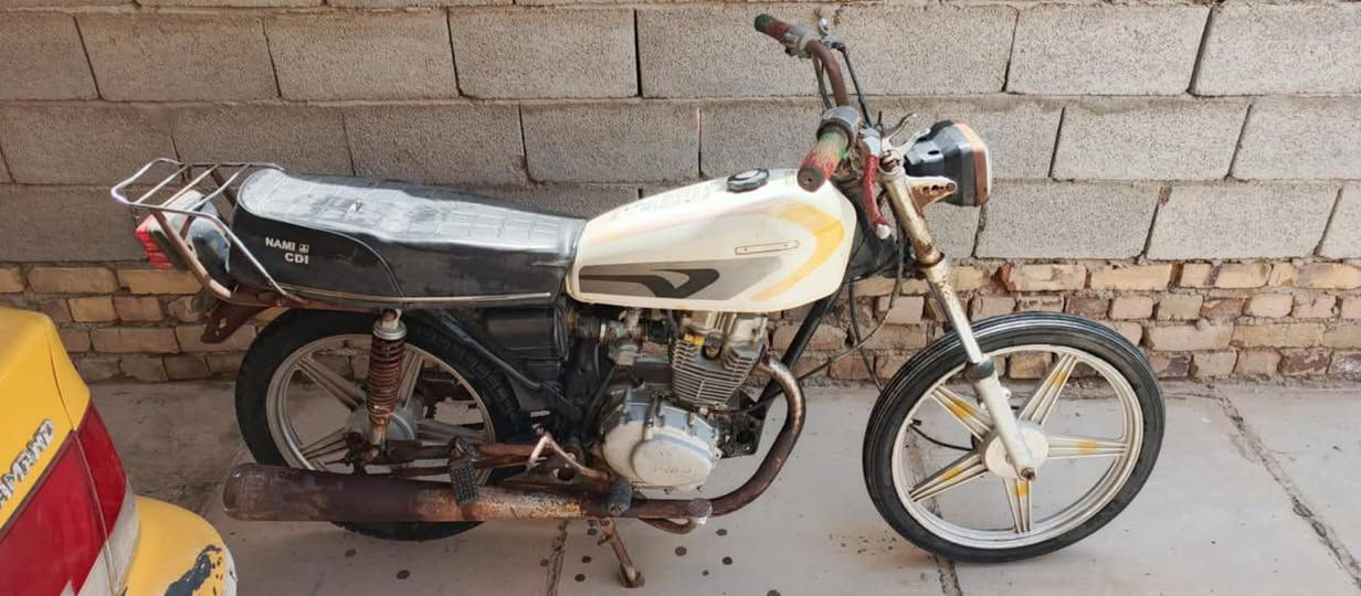 دراجه نامه للبيع بدون وراق السعر 300 قفل وهاذ رقمي ***********
