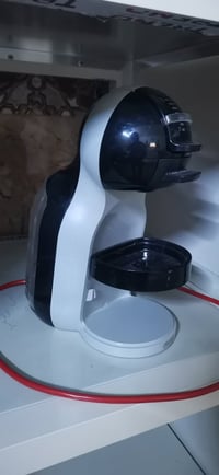 صانعة قهوة • كبسولات دولجي • بدون باكيت