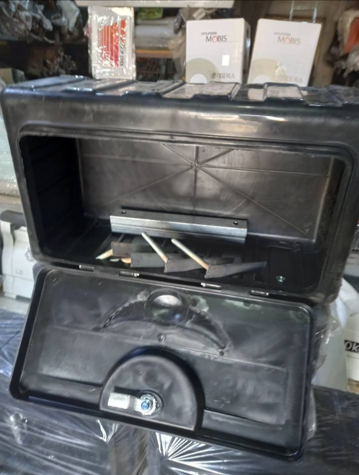 محل ثامر الدبي
لبيع الأدوات الاحتياطيةللسيارات الكورية الجديد والمستعمل
بنكو3/فونتيرا/بنكو96/بريجو/فونتيرا ام عيون
العنوان بغداد كسره وعطش
الهاتف ***********
*********** 
خدمة توصيل جميع المحافظات
