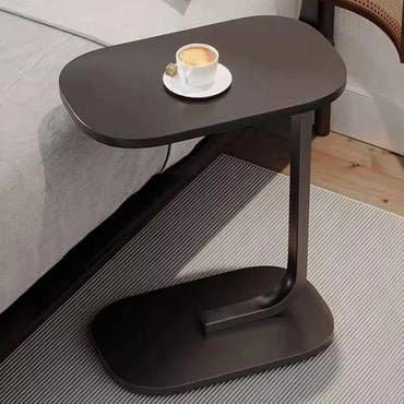 طاولات  جانبية بتصميم مختلف ورائع🪑✨

قطعة عصرية وأنيقة بتضيف لمسة جمال لأي زاوية في البيت 🏡، ومصممة خصيصاً لتكون عملية جداً خصوصاً للمساحات الصغيرة. بتقدري تحطيها جنب الكنباية أو السرير وتستمتعي بقهوة الصباح ☕ أو تحطي عليها اللابتوب 💻 أو كتابك 📖 بكل راحة.

مصنوعة من هيكل معدني متين مع سطح خشبي أنيق يعطيها شكل عصري ويخليها عملية للاستخدام اليومي 🤎.

ومتوفرة بعدة ألوان مميزة 🖤🤍🤎 لتناسب كل الأذواق والديكورات.

✨ قطعة صغيرة لكنها بتعمل فرق كبير بترتيب وأناقة المكان.
يوجد توصيل والدفع عند الاستلام نقدا


**إذا كنت صاحب هذا الإعلان وتريد حذفه لأي سبب، رجاءا أرسل رسالة إلى الدعم الفني**