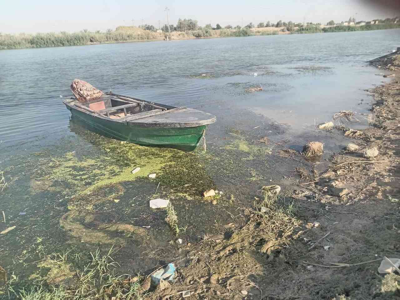 السلام عليكم مكينه يوماهه ٣٠ ياباني لاصلي وبلم فايبر للبيع مكان كوت ***********
