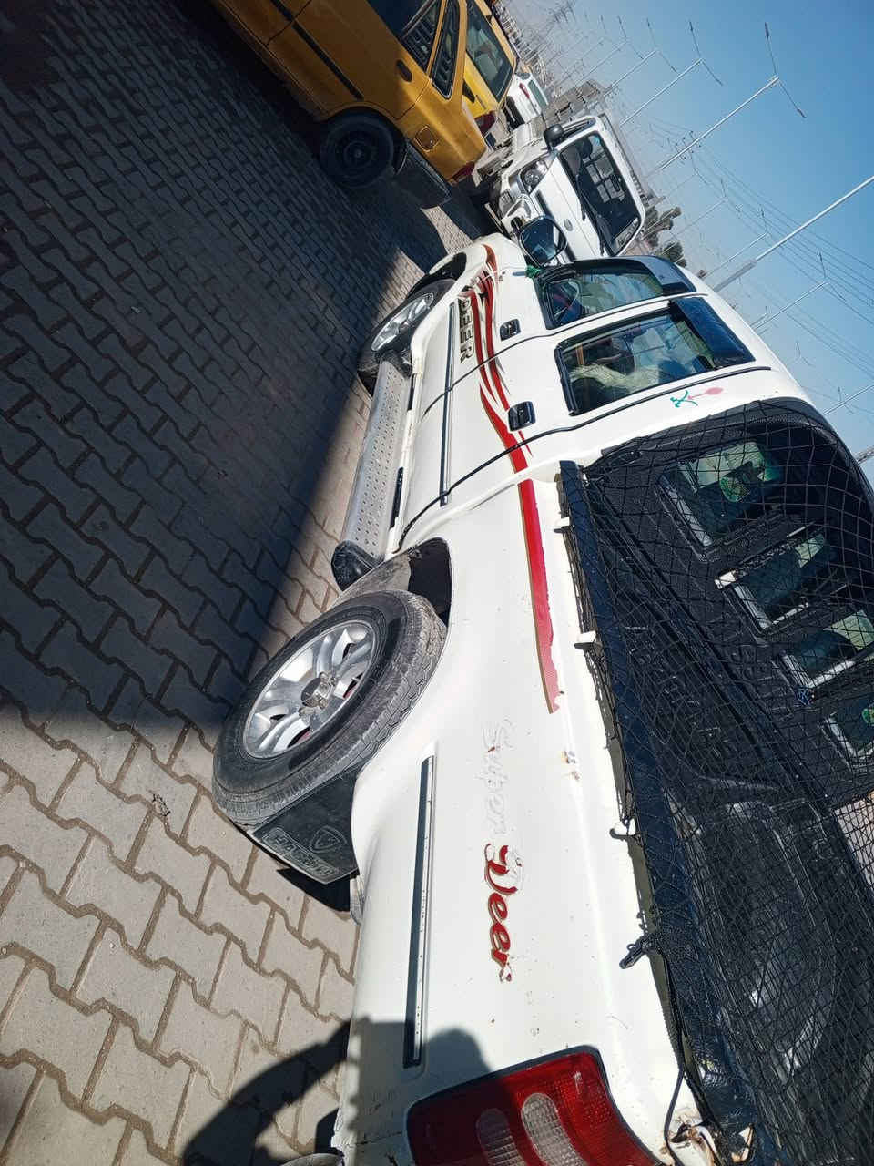 للبيع دير 2011رقم نجف سنويا جديده ب اسمي مداور ثاني يوم سياره كفاله عامه من الگلبه والضربه والتبديل 
محرك وكير شرط بلادي تخم تاير جديد كهربائيات كله سنتر لك جام كهربائي حداديه جديده سياره جاهزه مال جناي الله شاهد 
مكان السياره النجف الاشرف 
***********
