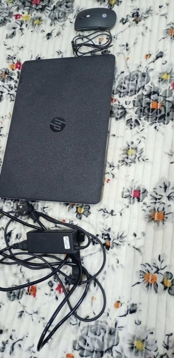 لبتوب لبتوب موصفات عاليه كوري5 جيل6 رام 8هارد 256.  رقم مراوس بابلي   او بيع رقمي او مراسلتي   ***********
