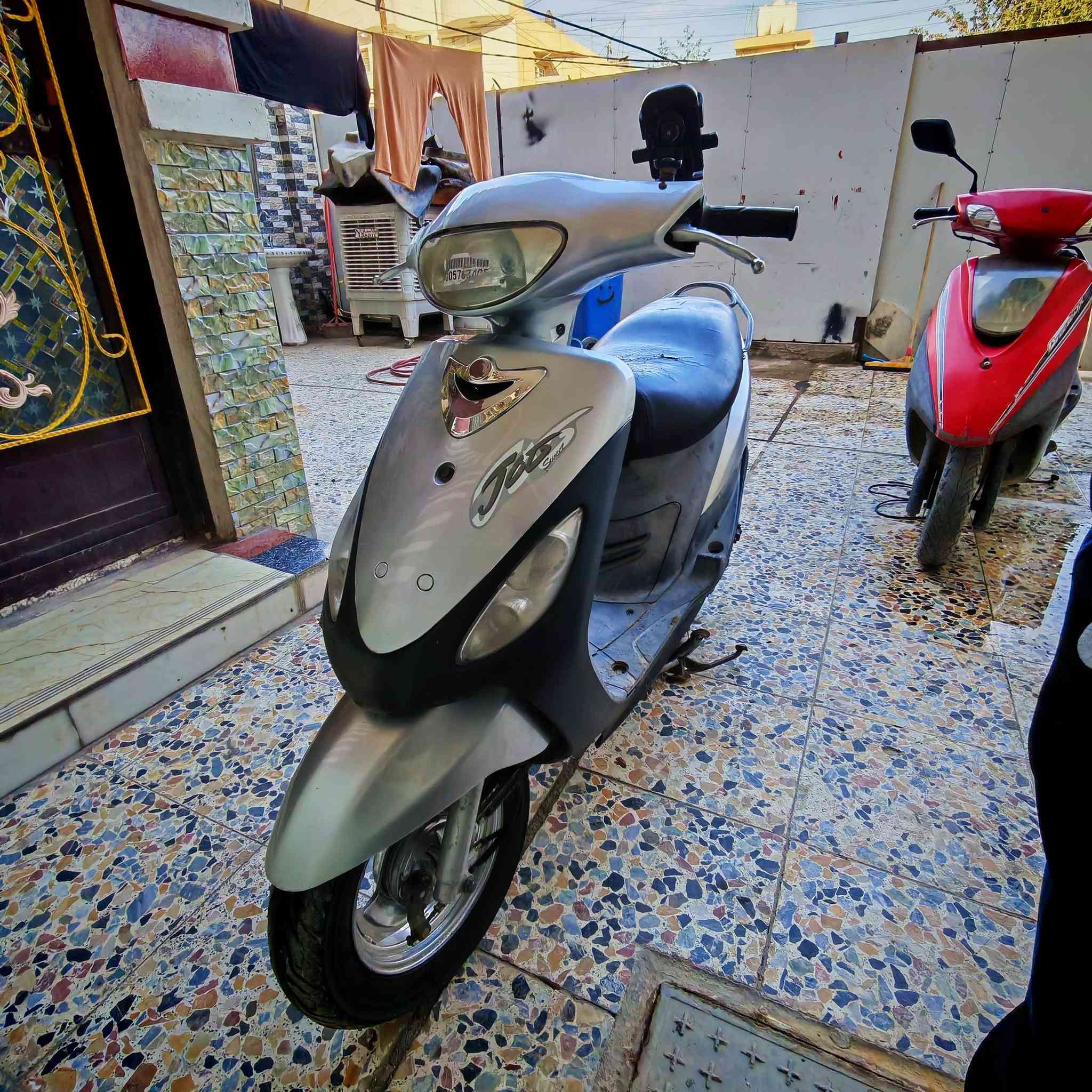 سلام عليكم درجة ماكس منغولي اخت الجديد دراجه  شلعه ومعدل كلج خلفي رياضي وخرز Wf كلها شغاله كج بانزين سغال تايرات جدد السعر ب 500 وبيها مجال المكان زعفرانيه الاستفسار *********** واتساب ومخابره
