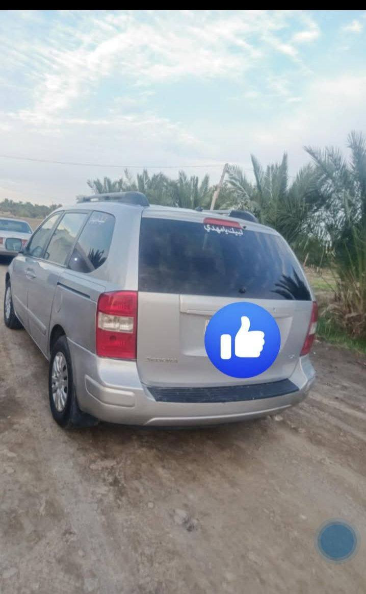 سلام عليكم سياره سيدونه للبيع مكينه وكير كفاله2007 مكينه صارله سبوع من شاديه سياره حلوه جاهزه ترايك وين ماتريد تخم تاير حداديه جديده أسياره خير منألله رقمه نينوى بسمي مشروع وطني مكاني ذي قار قضأ ألدوايه رقمي للتواصل *********** بيع مستعجل سعره 110 وبيه مجال الطيبين / ملاحضه ألسياره البتره /
