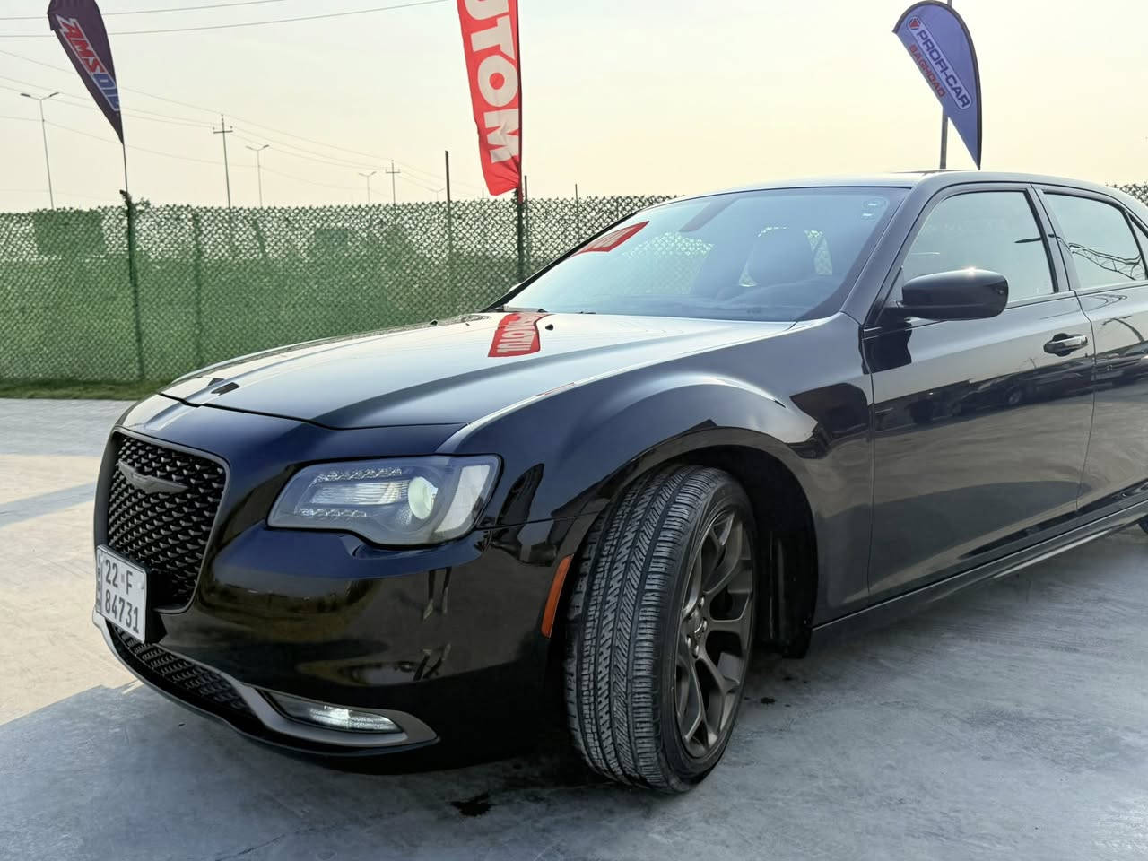 اوباما 2019 S gold
السيارة كلين عدا براد 
العداد 110 ميل
المواصفات…..

بانوراما
الكشنات تدفئة
داخل جلد
و باقي المواصفات مال gold معروفه
السيارة بأسمي التحويل ثاني يوم

السعر 270 وبيها مجال بسيط
للاستفسار الاتصال
***********
