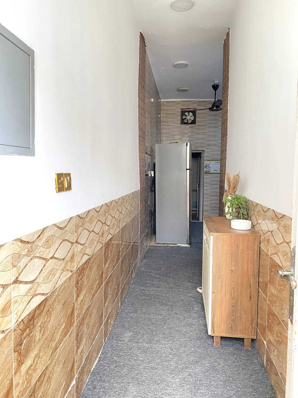 السلام عليكم
مشتمل ١٠٠ متر للبيع
زين القوس شارع ابو الفضل
خدمات كاملة
طابق واحد متكون من استقبال ومطبخ وهول وغرفة نوم
السطح شتايكر كامل وجاهز للسكن السعر ٦٨
للاستفسار الاتصال على الرقم
***********
