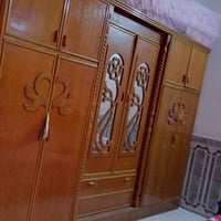 غرفه اخشاب • نظيف • مستعجل