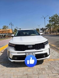 سورنتو  مديل 21 فول عده الفتحه ودفع رباعي ماشيه 100 مكينه 6 سلندر كفال...