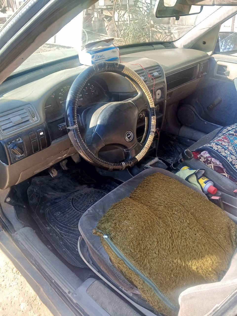 فكتره للبيع محرك 20 شرط محرك كير تحويل رقم دولي سعره 26وبيه مجال كشر شوفت العين بيه شويه خياسات ***********
