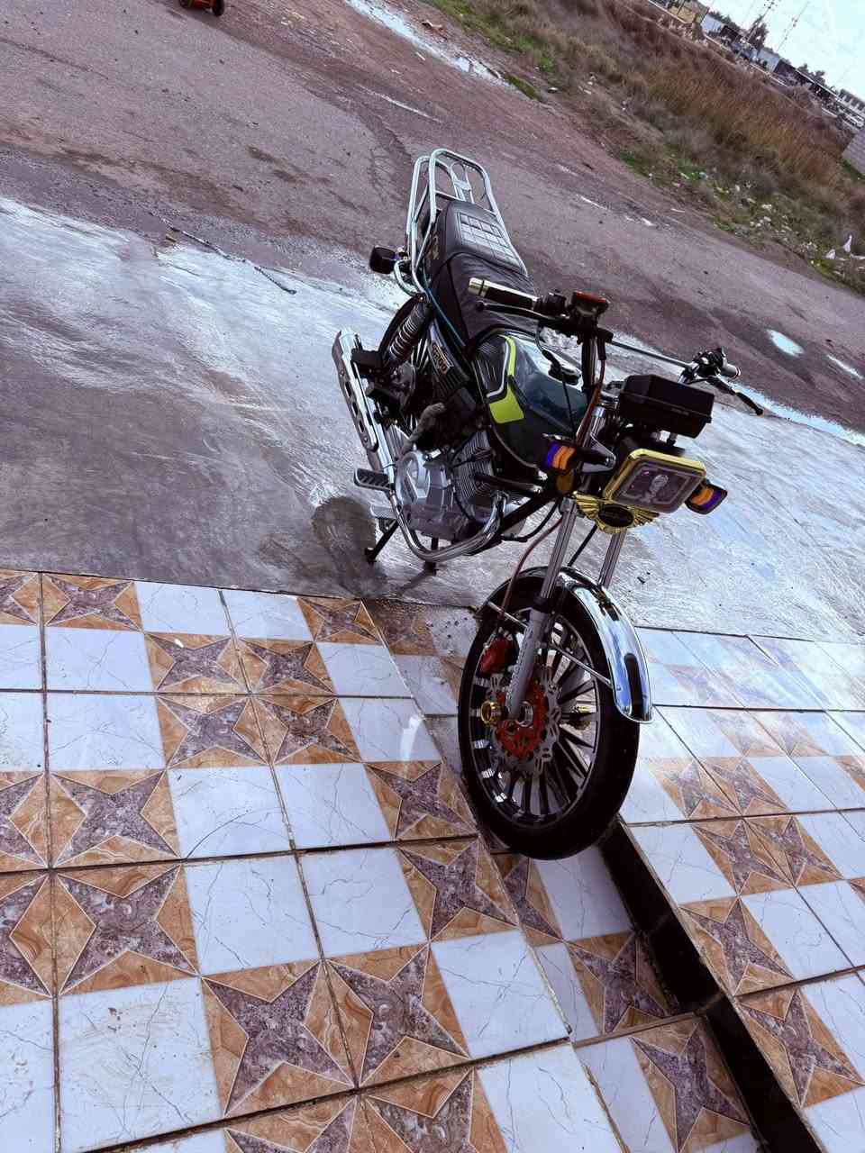 دراجه للبيع موديل 25مكينه 200ما بيه أي نقص  دراجه كفاله وزيرو ما ماشيه لون زيتوني مكاني ديالى لعنبكيه عله طريق دلي عباس سعر750وبيه مجال ***********💁
