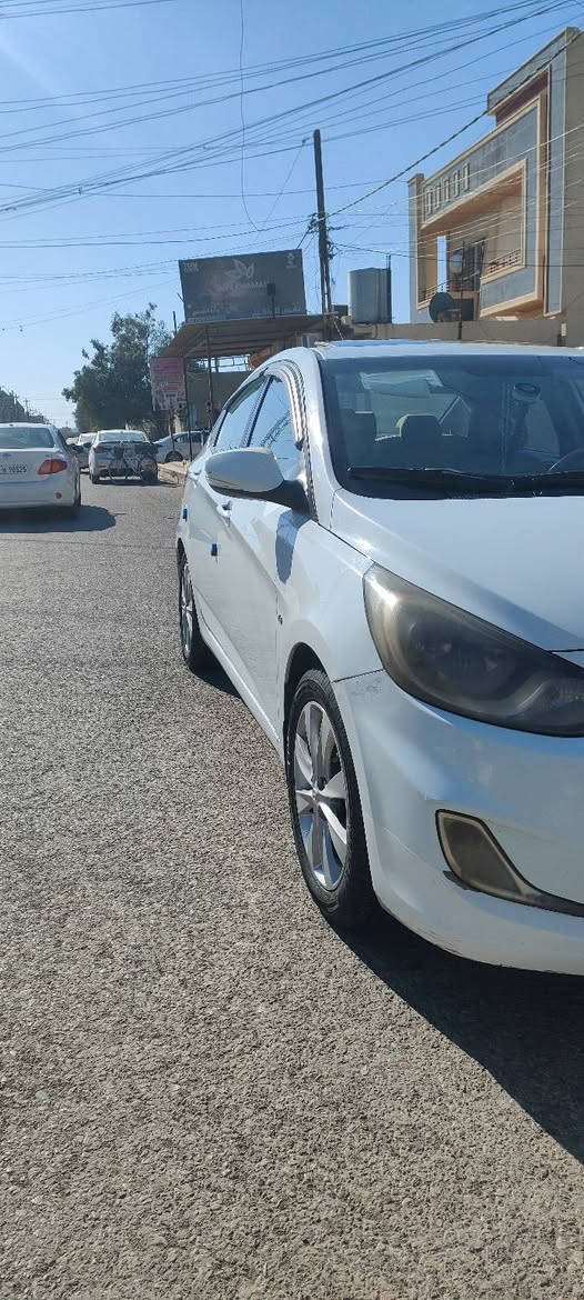 السلام عليكم اكسنت موديل 2013 فول بس كير عادي كاربون بانزين رقم  نينوى الماني سنوية 
2027 جامات كهرب اربعا دسك خمس تكاوي خمسة ويل كب بسمي  فتحة سقف سعر اتصال على ***********
