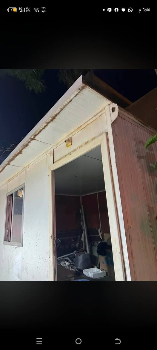 متاح كرفان نضيف قياس 3×4كهرباء كاملة رايدة بلمليون و 300 وبي مجال مستعجل بغداد سبع قصور ***********رقمي

