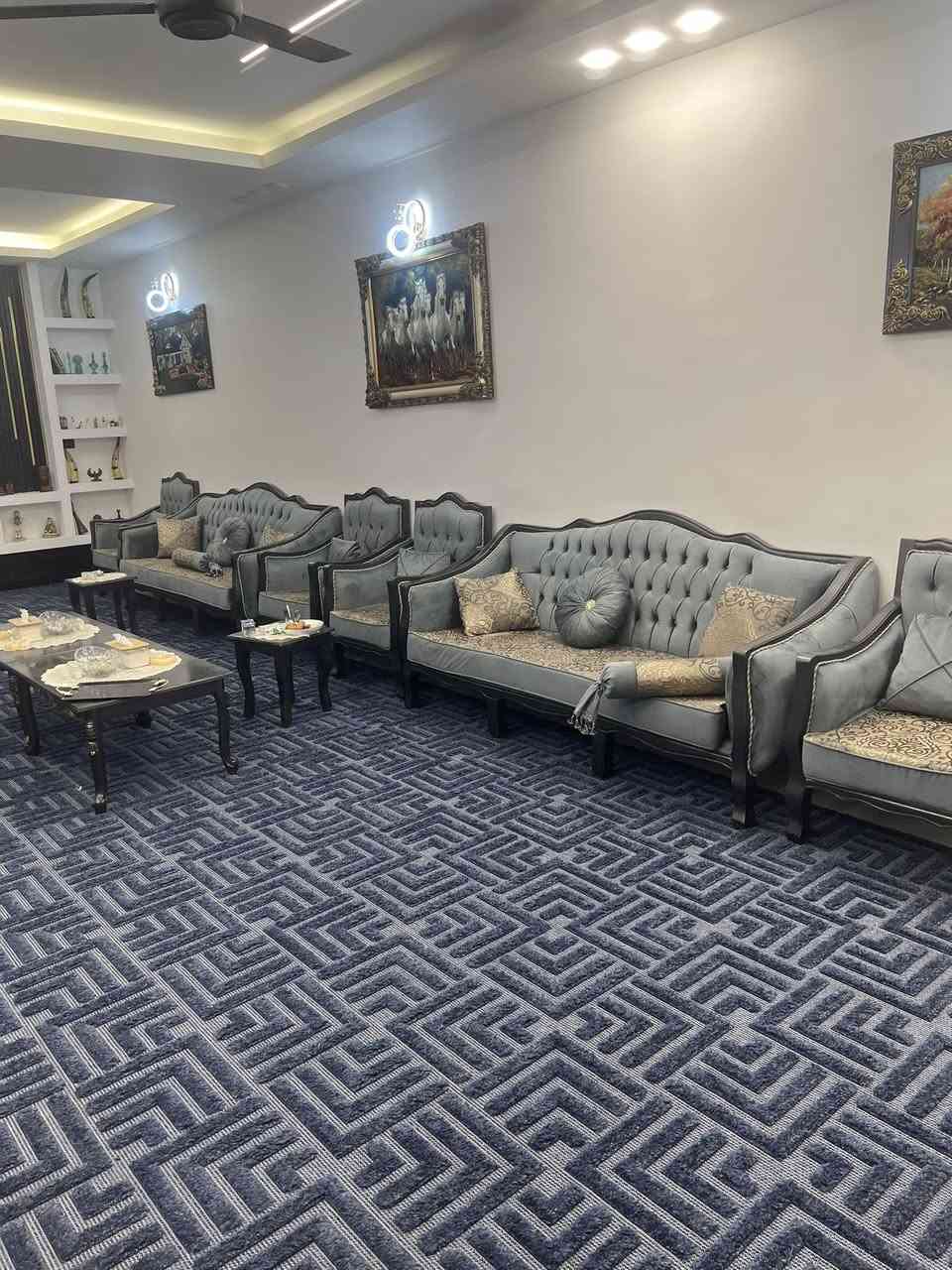 للبيع تخمين ٢٠مقعد للبيع جديد غير مستعمل صار شهر من اخذتهن مكانهن نجف حي الجامعه***********
