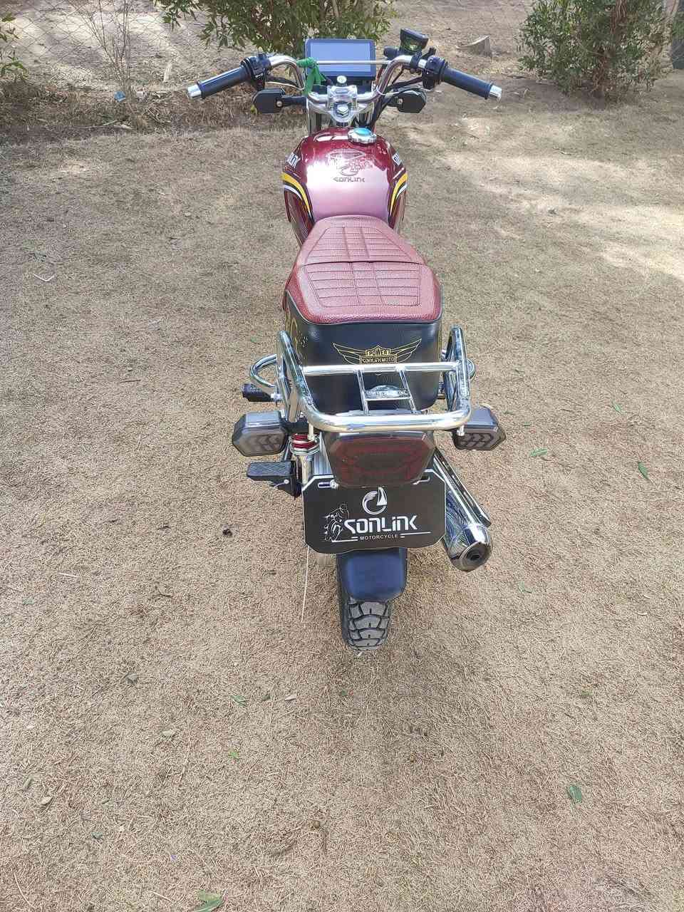 سلام عليكم دراجه تايكر  للبيع موديل 25 صار شهر من طالعه من الوكيل جديده السعر 700 المكان بابل الحمزه الغربي 
***********
