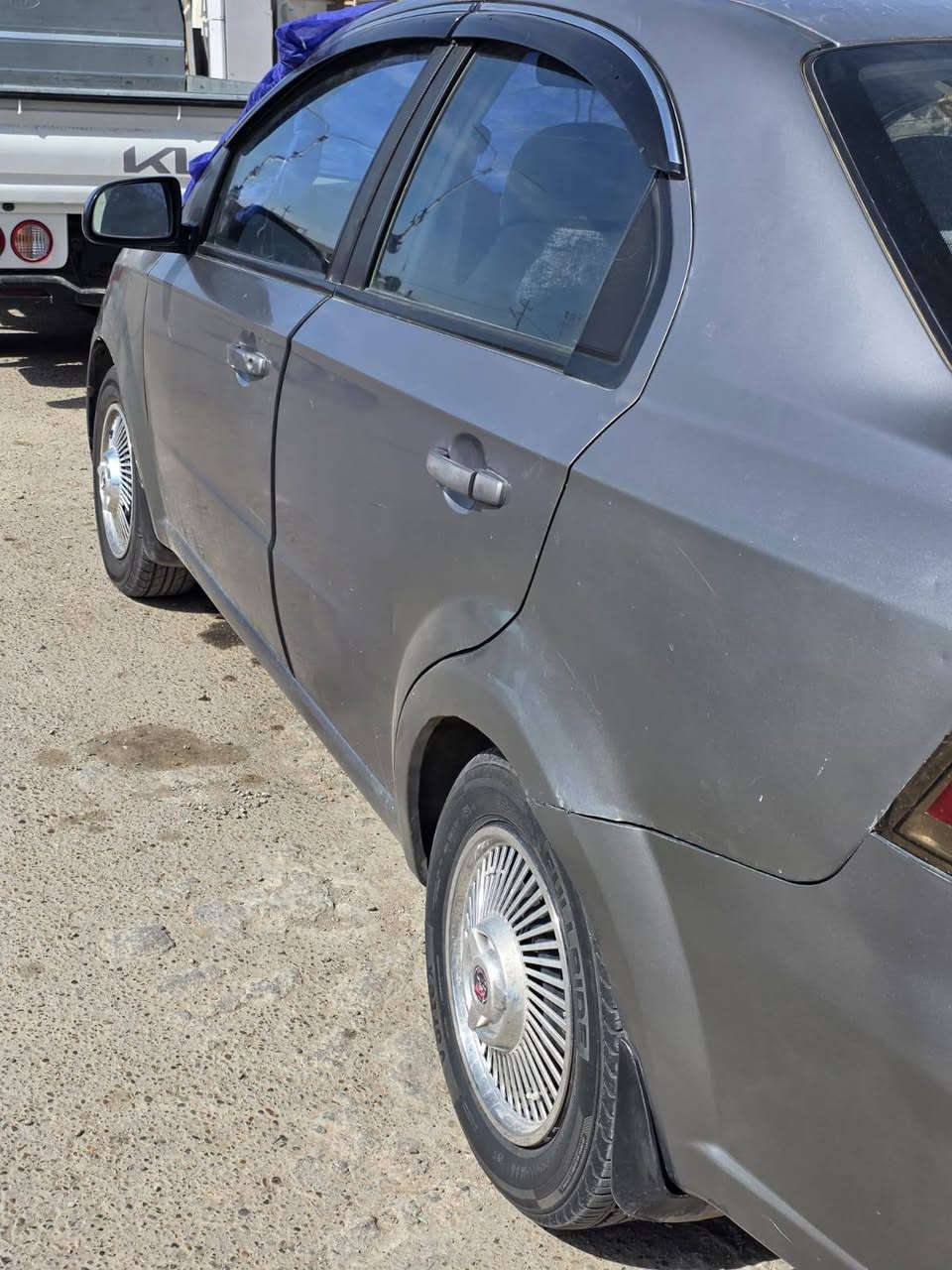 موديل ١٠
مصبوغه احزام 
كير مكينه مكفوله 
مسكر رقم بغداد 
تحويل مباشر 
تخم تاير 
***********
