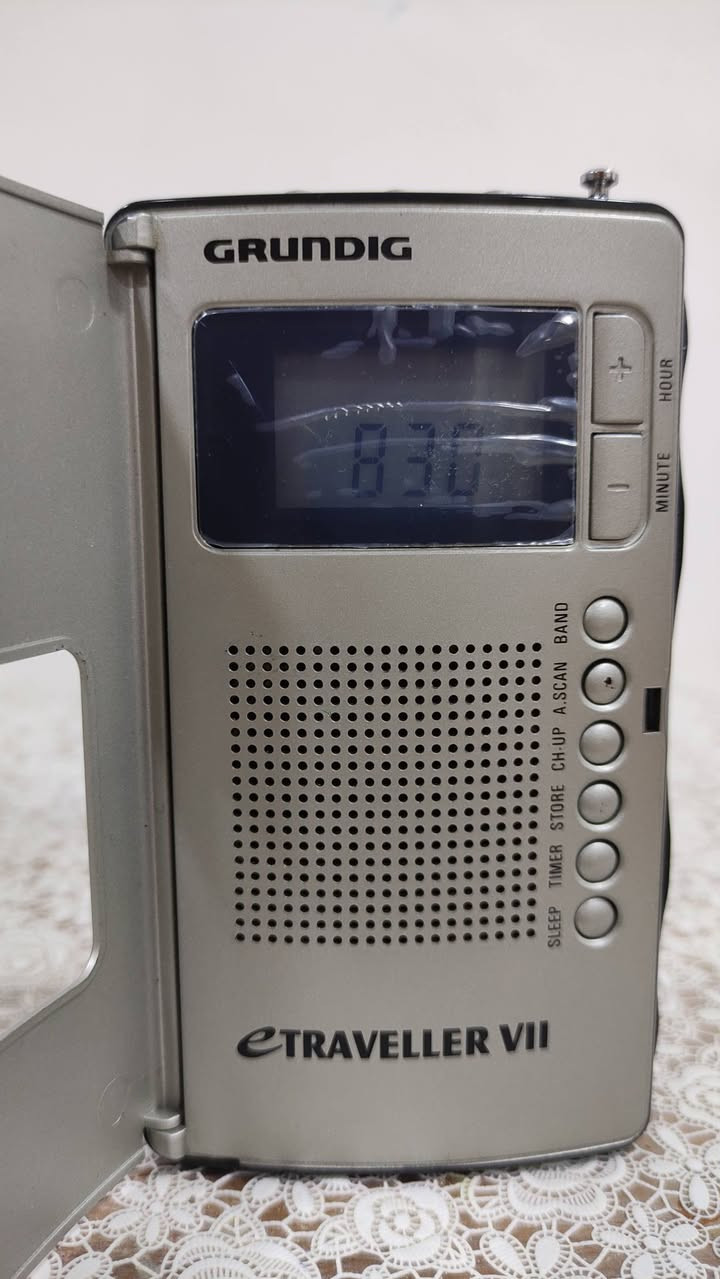 كروندك المميز جهاز نادر Fm Am Sw سعره 75 الف


**إذا كنت صاحب هذا الإعلان وتريد حذفه لأي سبب، رجاءا أرسل رسالة إلى الدعم الفني**