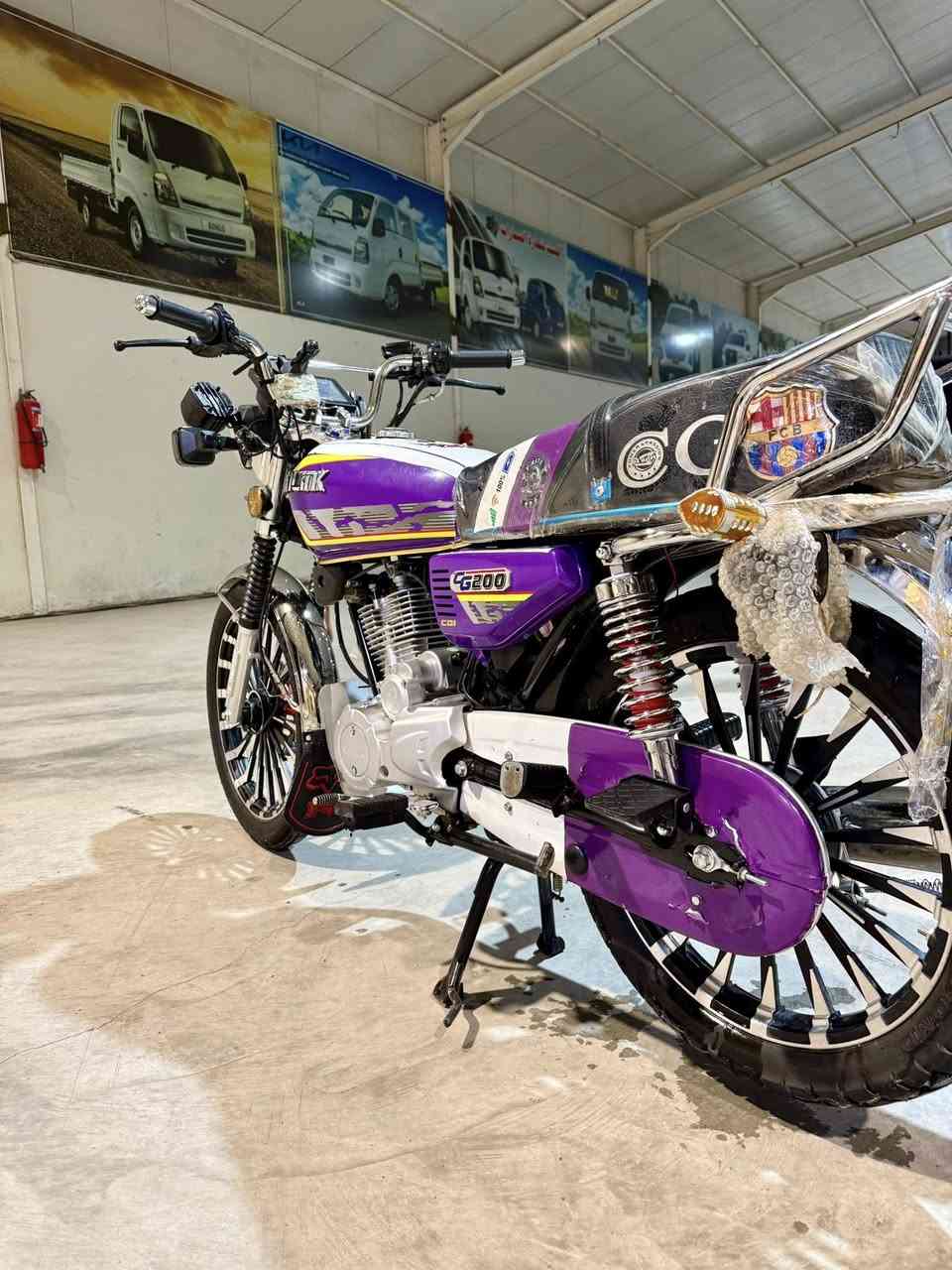 🛑👇🏻
سيفان سونك موديل 25 اصلي كفاله عامه  
( السعر 800 وبيها مجال حك الجيه ) عنواني ديالى جديدة الشط ( التواصل *********** )
