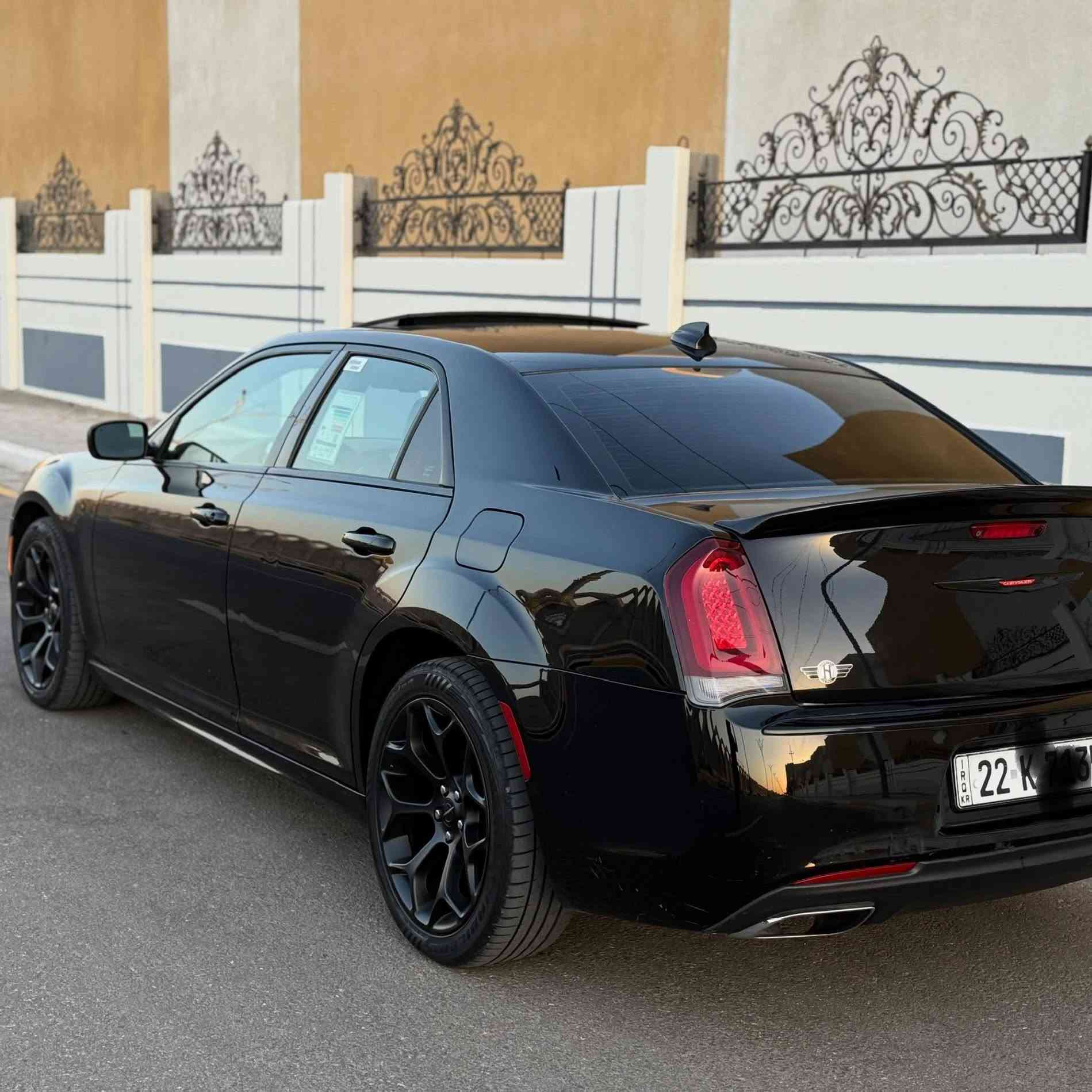 السلام عليكم اخوااان .. بيع فقطط
انسسب سعرر 258 ورقه 🔥🔥

كريسلر اوباما S300 2018
كندي كلين 
أربيل باسمي تحويل مباشر 
عداد المسافه : 68 الف mill
حجم المحرك : 6 سلندر 3600 تو ويل 
الضرر : بدون اي ضرر كفاله عامه 

المواصفات S فول مواصفات 
بانوراما سقف - بصمة تشغيل وابواب 
تشغيل عن بعد - مقاعد جلد تحكم كهرباء 
مقاعد تدفئه - ستيرن تدفئه - تبريد قطعتين 
وباقي المواصفات المعروفه
مكان السياره كربلاء حي الحسين 
***********
