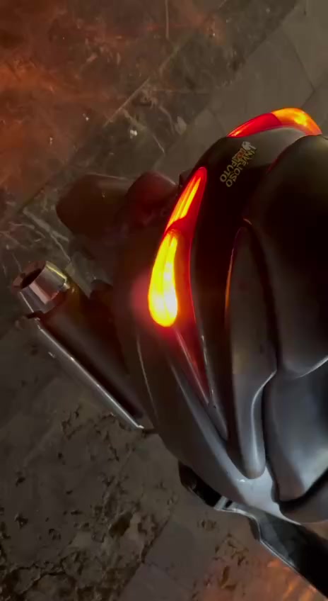 سلام عليكم دراجه  فورزه 80 دراجه خير من الله نضيفه ومابيه نقص بس الباتري تعبان وبلك عايفه بلبيت ما اطلع بيه اللون اسود طافي اكفلك سرقه وعشاير واني بلخدمه السعر 800 وبيه مجال مكاني كوت مركز الكوت ***********
