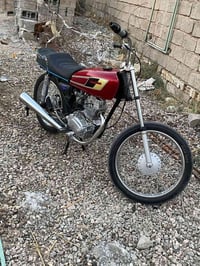 دراجه لبيع مكلف بل نشر سعر 275وبيه مجال هاذه الرقم متواجد باي وقت 0787...