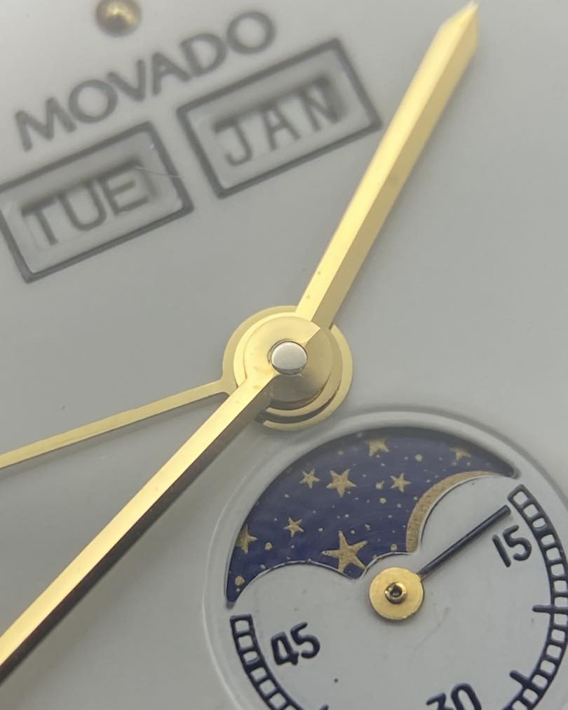 MOVADO
نوادر 
بالعلبة الاصلية 
نظافة مُمتازة 
سير و بوك مُستبدلات 
قطر ٣٣.٥


**إذا كنت صاحب هذا الإعلان وتريد حذفه لأي سبب، رجاءا أرسل رسالة إلى الدعم الفني**