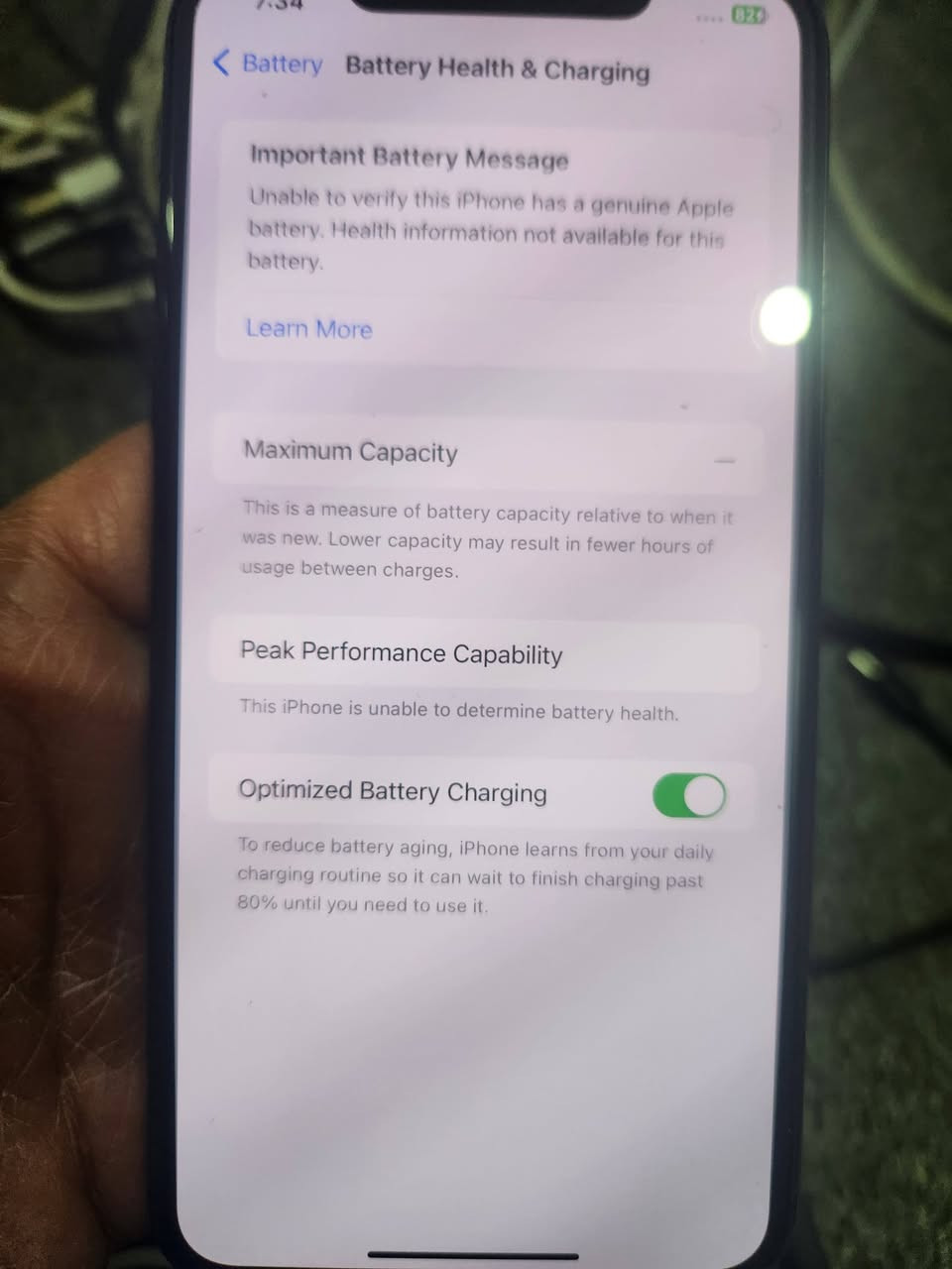 11 برؤماكس
٦٤ تك سيم 
شاشه بلادي بصمه وجه شغال
مبدل بطاريه و ظهر مفطور 
خريطه كبس 
سعر ١٦٥ الف دينار *********** اربيل قلعه
