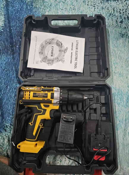 ١٣الف
فتح وشد
كامل بطارية وشاحن ودريل 
***********
