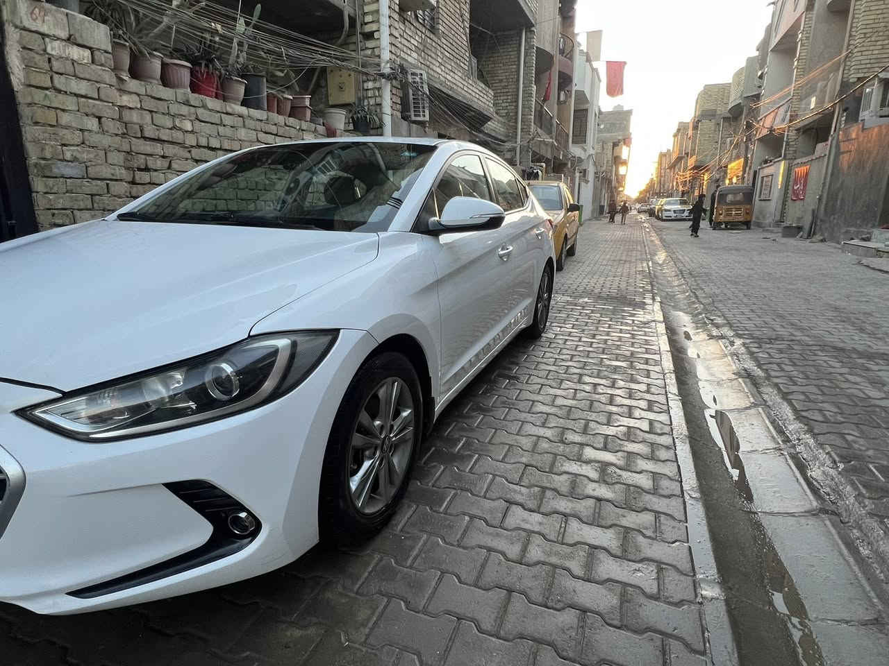 السلام عليكم
النترا 2017 خليجي مكينة 2000 دوش تبريد قطعتين فتحة اشارة بالمري وشفط تخم تاير جديد رقم بغداد باسمي  بيهة صوت راجز  بارد لا تنقيص ولا تبخير مكاني بغداد الشعلة السعر 135 وبيهة مجال السونار موجود بالمنشور ماشية 134 

***********
