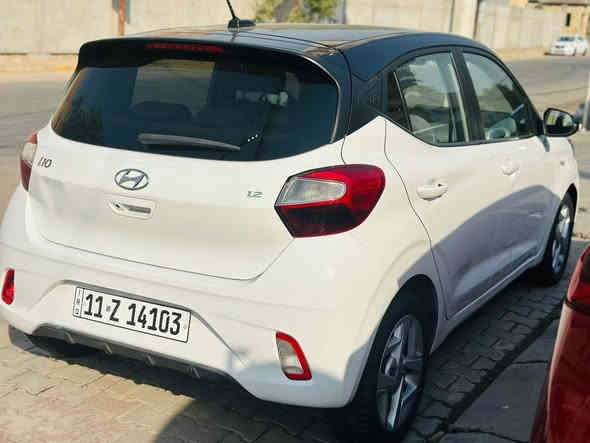 السلام عليكم هونداي اي 10 موديل 2023 ماشيه 15 / الف كيلو رقم بغداد بسمي محرك 1200 / 4 سلندر شاشه جبيره كاربلاي كاميرة بك دواره تحكم ستيرن جهتين رادار امامي وجانبي تحديد مسار السعر ب 125 ورقه نقد وذا اقساط/ 140 ورقه مقدمه نص الفلوس مرارس حسب قناعة  مكاني بغداد كريعات ***********
