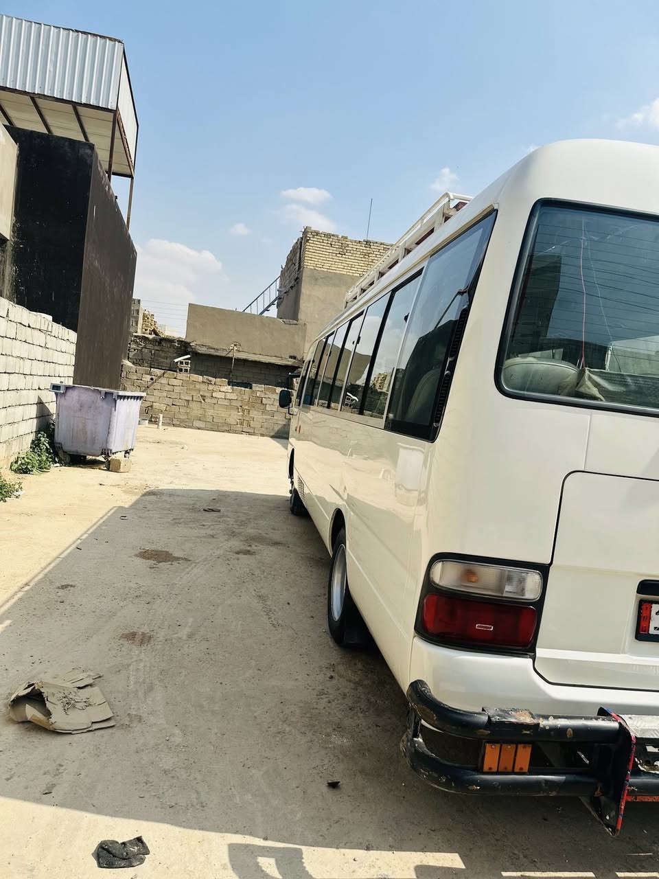 سلام عليكم ورحمة الله وبركاته كوستر 2014 فول مواصفات كشن استاركت سلة داخلية اي بي إس السيارة كاملة مصفرة هيئة وغرامة السيارة ما متعوبة العنوان بغداد *********** اتصل واستفسر
