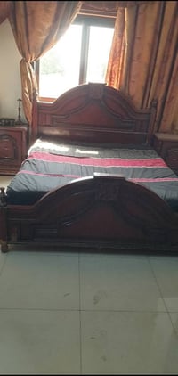 سرير • أثاث • غرفة نوم