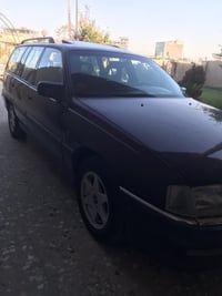 سيارة اوميكا ستيشن موديل 93ابلادية مابيهة قطرة صبغ وضع شركة تبريد شغال...