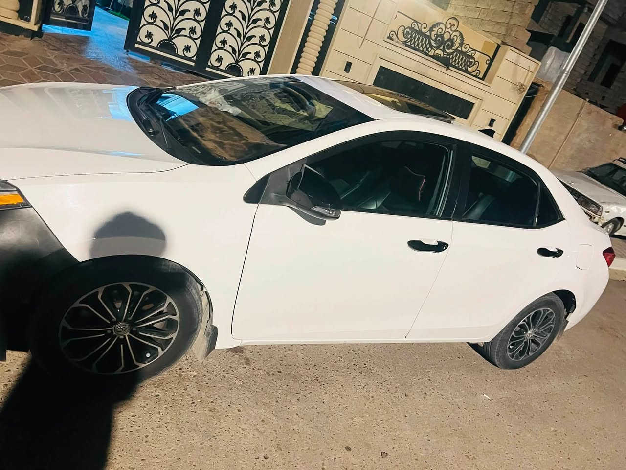 السلام عليكم
كورلا 2019 Se وراد امريكي
ابيض ثلجي 
بصمه وفتحه رادار 
تحديد مسار مثبت سرعه 
3 قطع قطعتين امريكا جاملغ وبنيد 
باب بلعراق نطخ مبدل
بيها داخل خفيف 
سياره ماشيه 200 كيلو
تخم تاير جديد 
صدر نضافه 75
سياره عليها ادامه كامله
تبريد ثلج
مكاني تكريت
‭***********‬
صور الحادث بلمنشور وسونار

125 $ وبيها مجال
