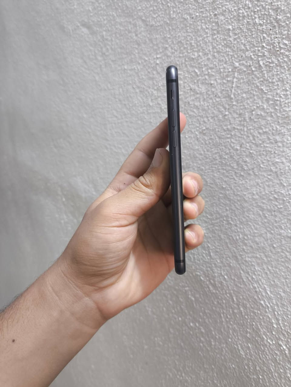📱 iPhone 8
💾 الذاكرة: 256GB 🔋 البطارية: 74% (بلادي)

📋 مواصفات الجهاز: ✅ تك سيم شغال طبيعي ✅ الكامرات شغالة وتصويرها حيل حلو ✅ الهزاز شغال طبيعي ✅ الصوت واضح ونظيف ✅ البصمة شغالة ✅ الدكمة شغالة طبيعي ✅ شاشة مستبدلة أصلي ✅ الجهاز حيل نظيف

⚠️ ملاحظة: عند الاتصال يطلع "فشل الاتصال"

💰 السعر: 80 ألف دينار

📍 الموقع: الموصل - الأيسر

📞 التواصل: خاص أو اتصال مباشر ***********
