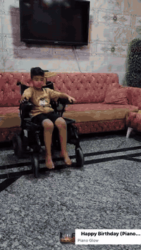 كرسي للبيع بسعر 200الف
الرقم ***********
