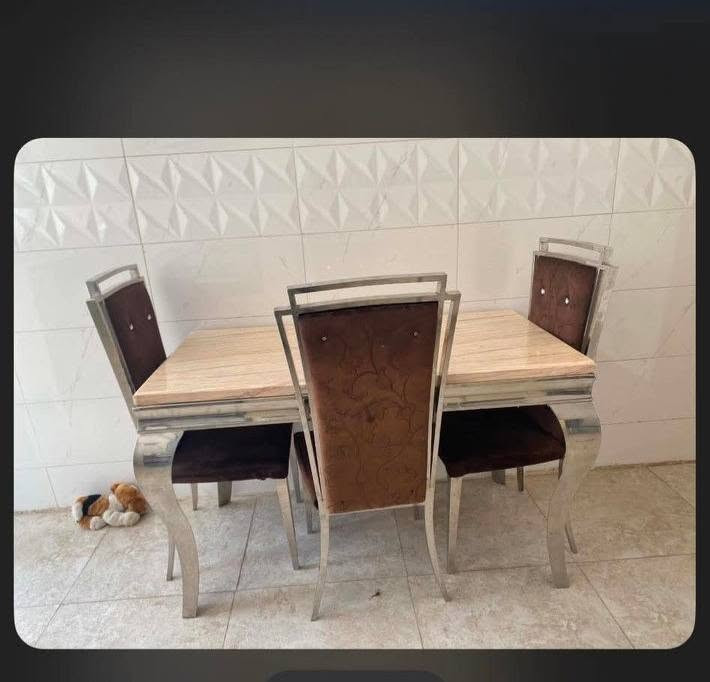 ميز طعام مع اربعه كراسي مرمر نظيف كلش ماخذينها ب 600 سعر   الحالي 300 عنوان كوت  داموك عمارات كاظم عبيد 🌹


**إذا كنت صاحب هذا الإعلان وتريد حذفه لأي سبب، رجاءا أرسل رسالة إلى الدعم الفني**